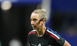 Chi e Tori Penso arbitra di Repubblica Ceca Sudafrica ai Mondiali 265x160