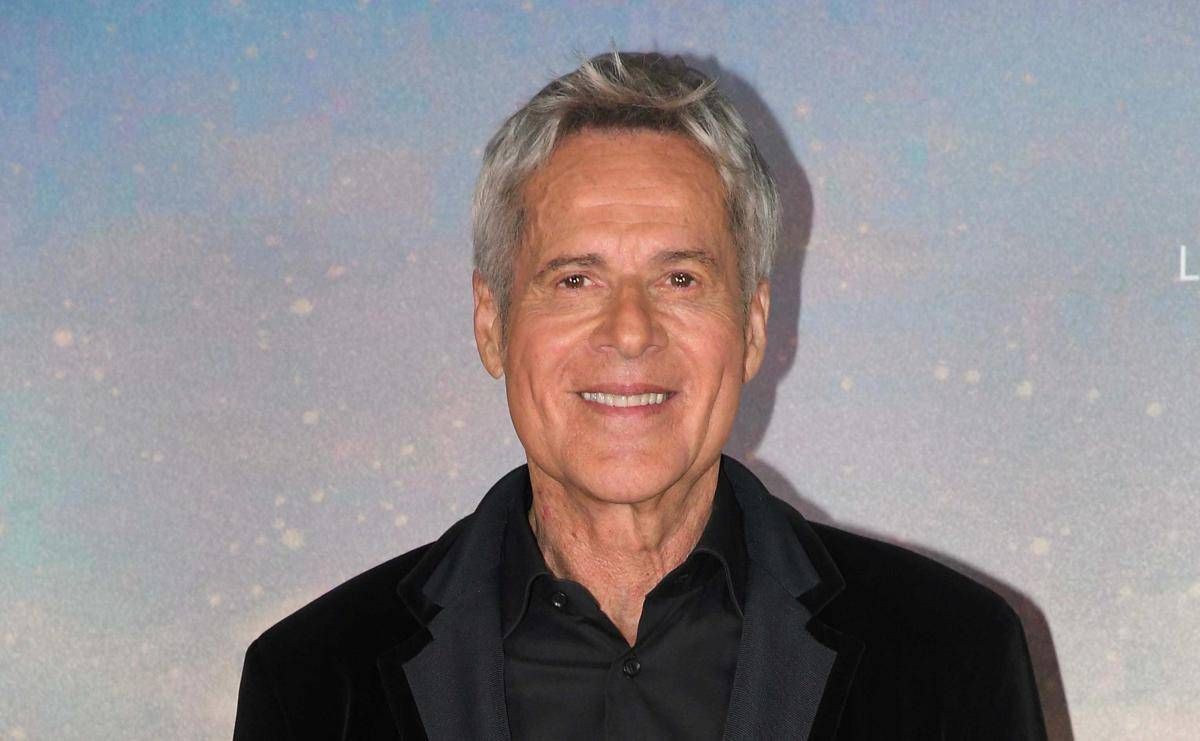Claudio Baglioni fermato da una polmonite, il 'GrandTour La vita è adesso' slitta al 2027