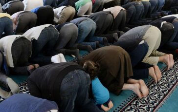 Danimarca vuole bandire la convocazione alla preghiera dei musulmani Sembra Islamabad 364x230