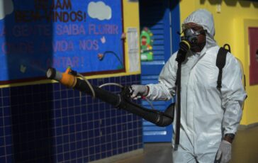 Dengue stop al nuovo vaccino in Brasile indagini su due morti e reazioni gravi 364x230