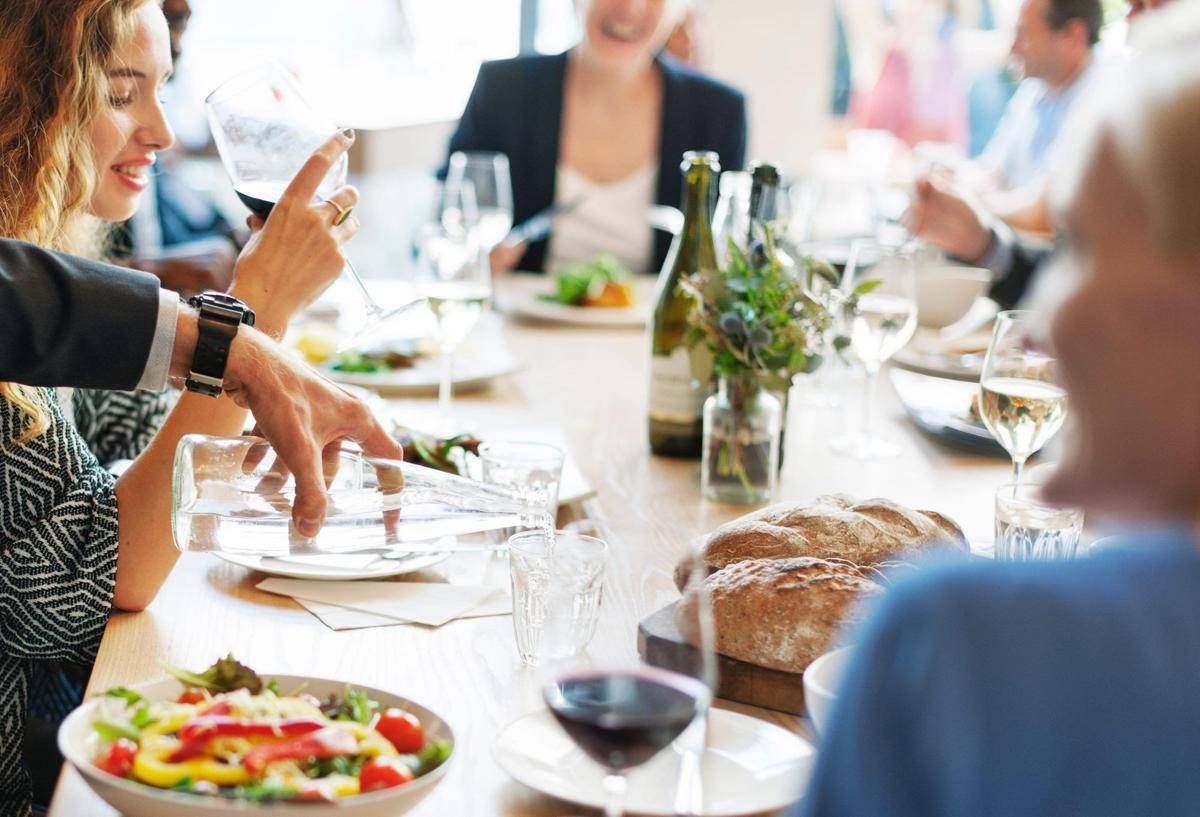 Dieta d'estate e 'sfida' tra tacchino e pollo, ecco chi vince a tavola secondo il medico-nutrizionista