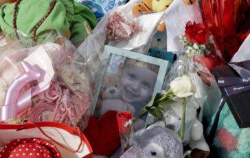 Domenico morto a Napoli il consulente della famiglia Da vetrini confermate lesioni da ghiaccio secco 364x230