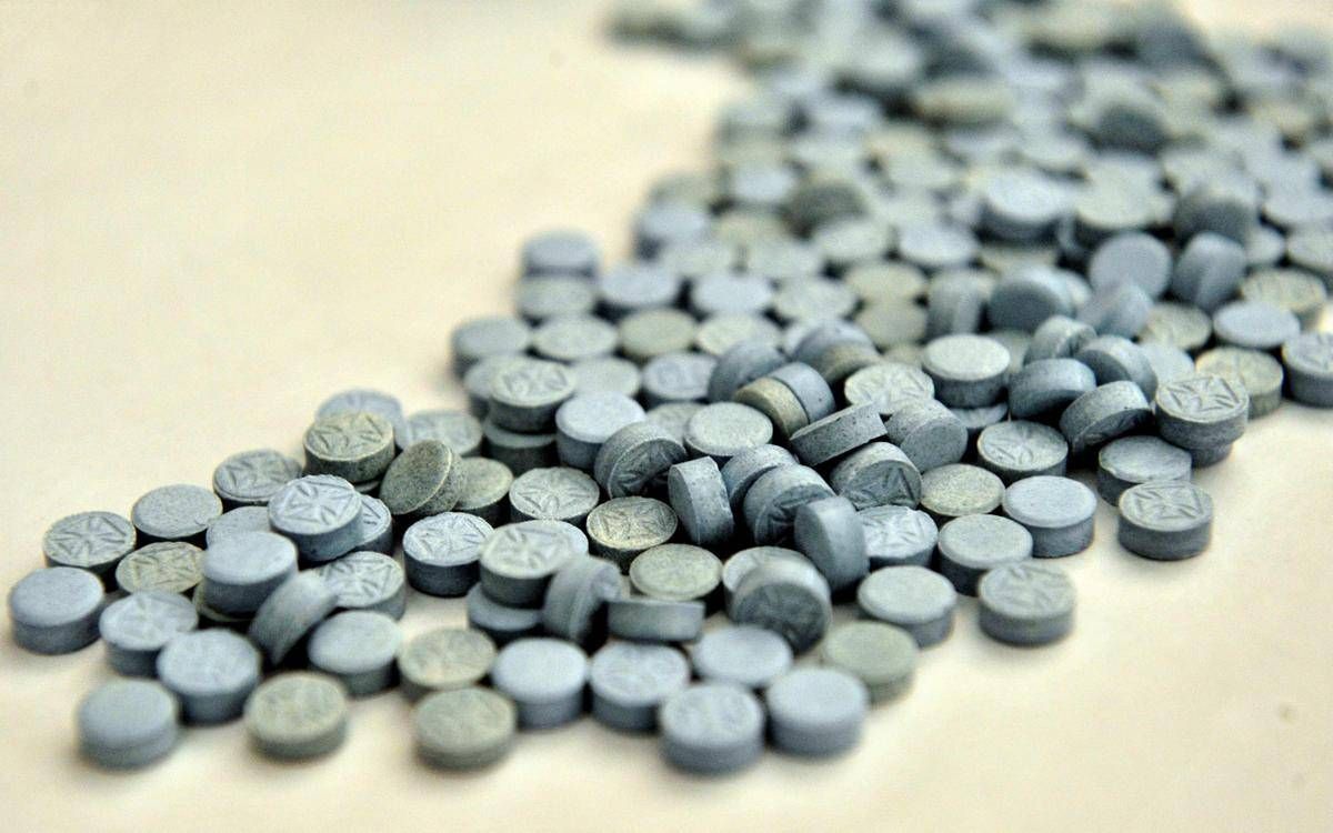 Droga, Mantovano: "La tossicologia è essenziale per prevenire tragedie"