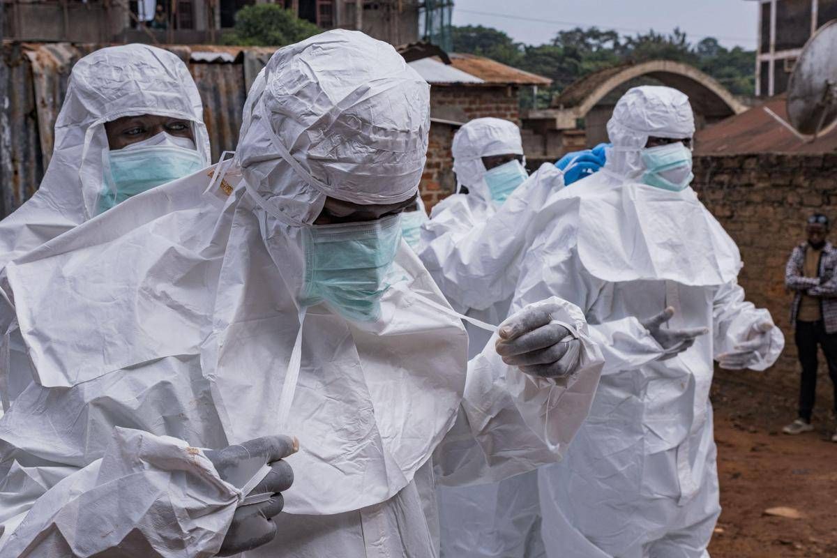 Ebola, Oms riduce drasticamente numero casi sospetti: da 906 a 116