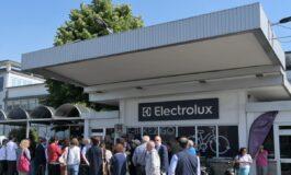 Electrolux sospende piano licenziamenti e chiusure per 50 giorni 265x160