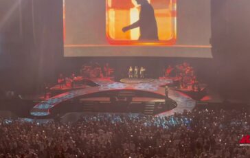 Eros Ramazzotti scalda la sua citta in 42mila allo stadio Olimpico di Roma poster 364x230