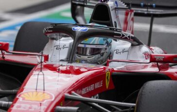Ferrari Leclerc nervoso nel Gp Barcellona Non mi importa di Piastri 364x230