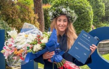Finalmente dottoressa sono soddisfazioni Sofia Goggia si e laureata 364x230