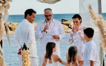 Fognini e Pennetta lanniversario di matrimonio e la festa a sorpresa in spiaggia 364x230
