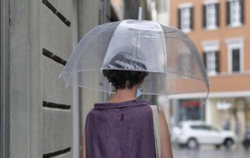Forti temporali e giu le temperature Centro Nord nel mirino del meteo le previsioni 364x230