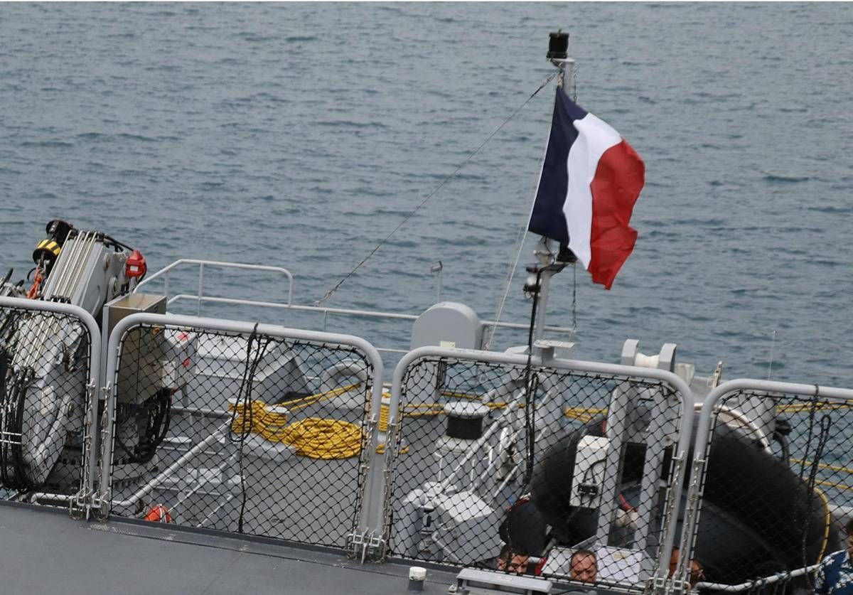 Francia intercetta petroliera russa al largo dell'Atlantico. Cremlino: "Atto di pirateria"