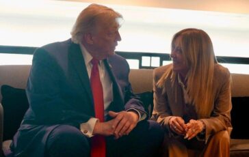 G7 Trump Meloni mi ha implorato di fare foto con lei mi ha fatto pena 364x230