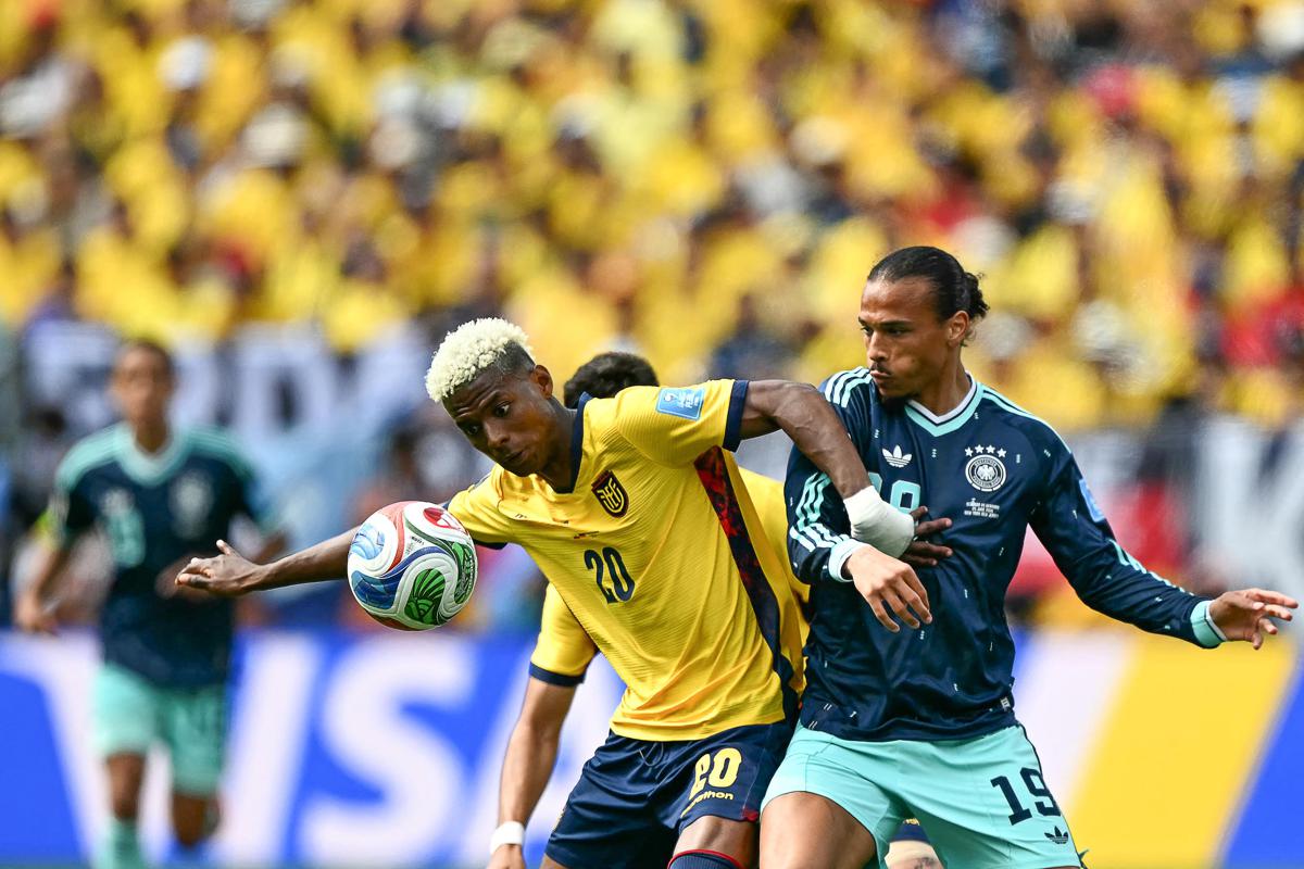 Germania e caos a Mondiali, proteste Ecuador per gol e rigore non dato