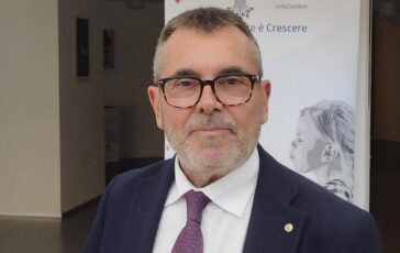 Ghezzi InfoCamere Puntato su capitale umano e territorio e siamo stati premiati 364x230