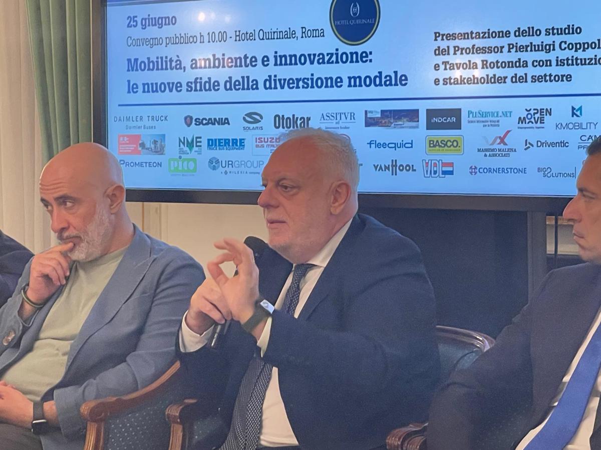 Gibelli (Asstra): "Trasporto pubblico fattore decisivo rigenerazione urbana e abilitante vendita case o uffici"