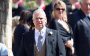 gran bretagna nuove accuse per lex principe andrea subaffittava i cottage di royal lodge 2