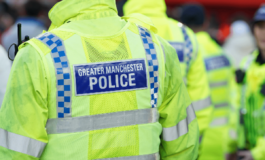 Ha accoltellato tre compagni a scuola 12enne fermata a Manchester 265x160