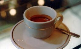 Il caffe e leffetto sul sonno lo studio e lorario ideale per lultima tazzina 265x160