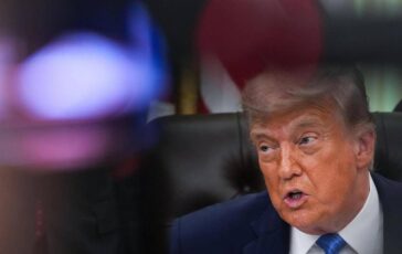 Iran Trump annuncia intesa Presto firma forse in Europa. Gelo Teheran Nessun ok 364x230