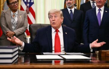 Iran Usa Trump Accordo sara firmato domani subito dopo Hormuz sara riaperto 364x230