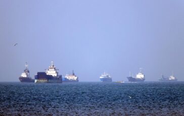 Iran Usa abbattono droni iraniani a Hormuz. Teheran Accordo mai cosi vicino 364x230