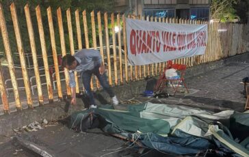 Isernia dopo 167 notti alladdiaccio per difendere lospedale il sindaco toglie la tenda 364x230