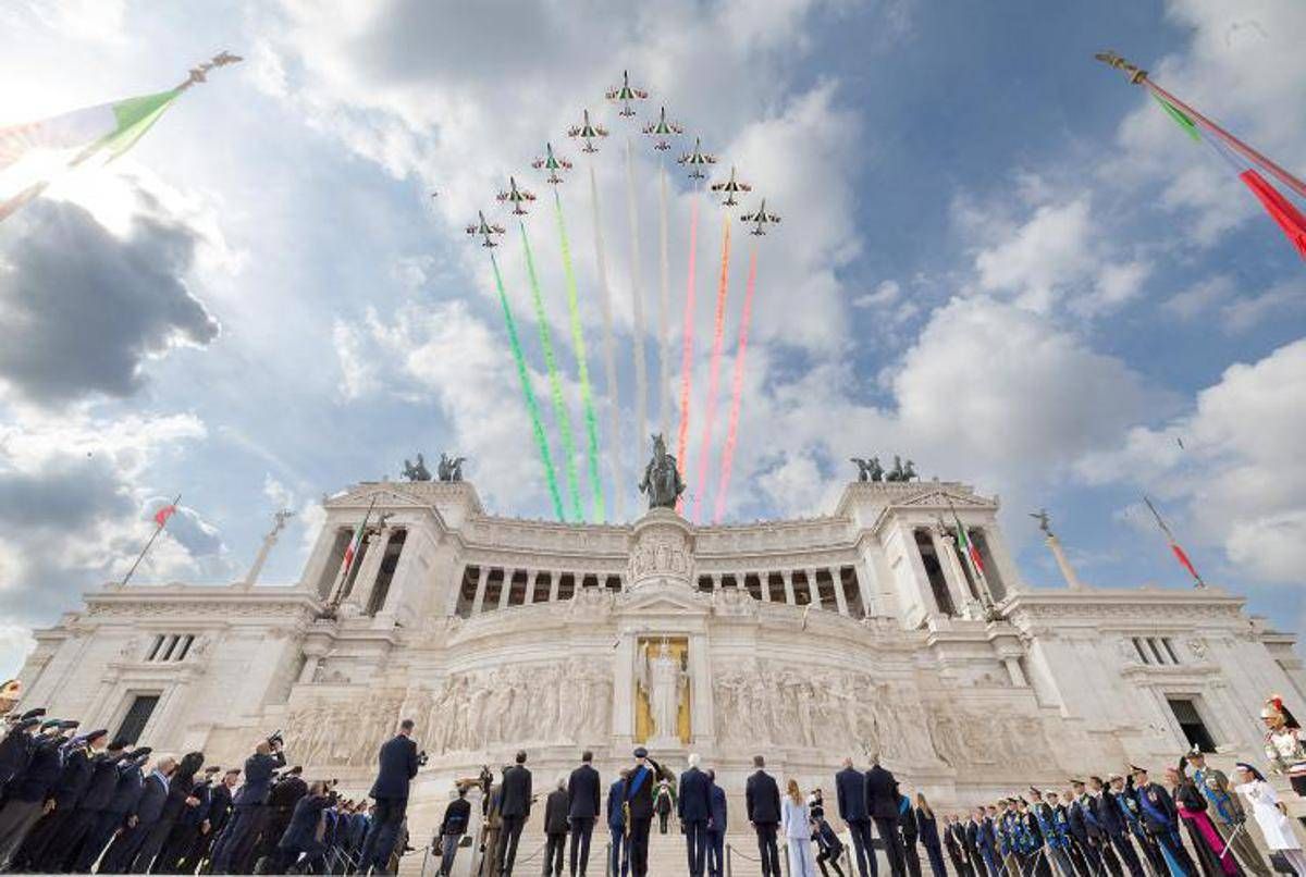 L'Italia celebra gli 80 anni della Repubblica. Mattarella: "Costituzione è nostra 'casa comune'"