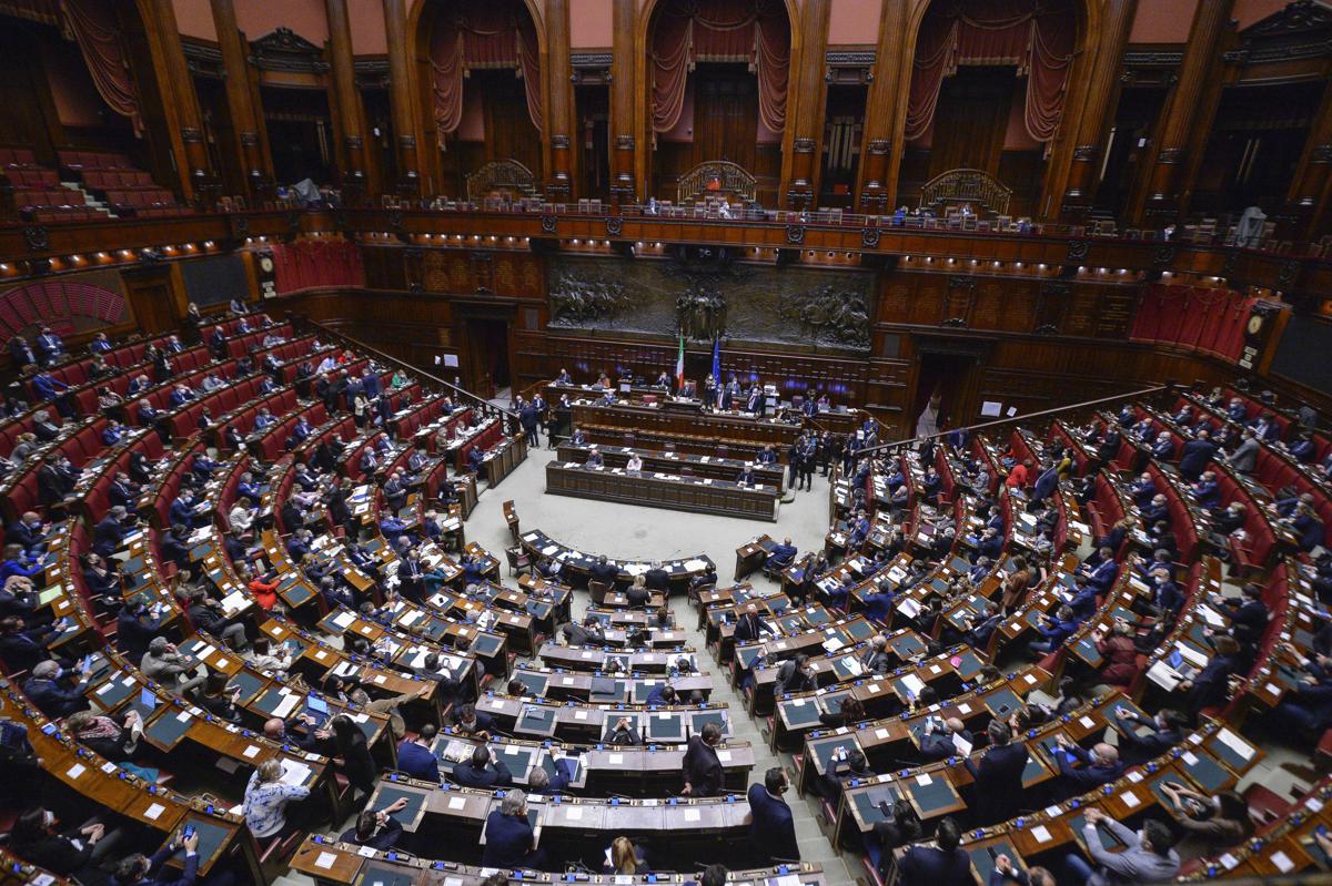 Legge elettorale alla Camera il 26 giugno, insorge l'opposizione