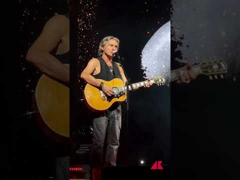 Ligabue riporta a San Siro i sogni di rock’n roll con la "Notte di Certe Notti"