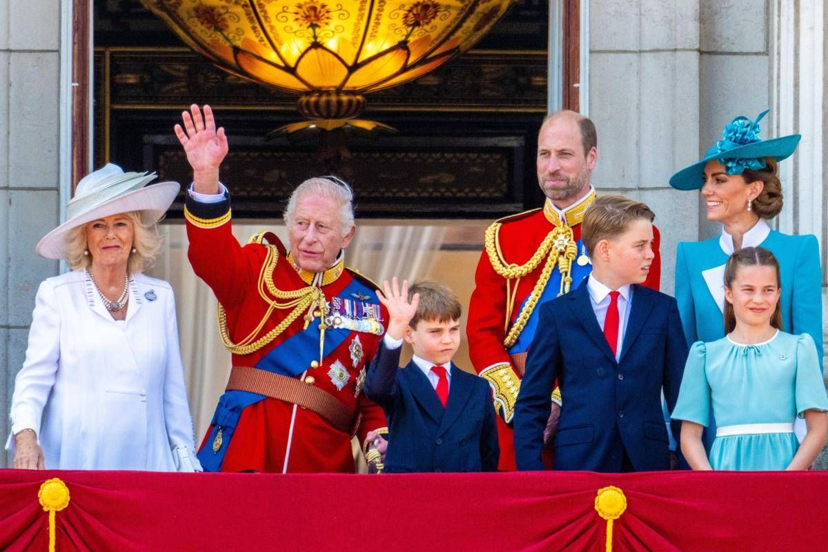 Londra celebra il compleanno di Re Carlo III, sabato la 'Trooping the Colour'