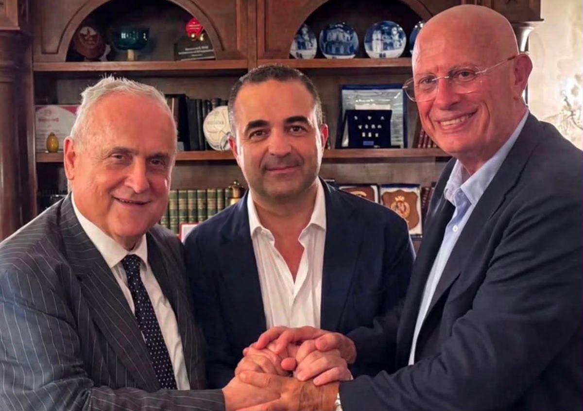 Lotito acquista la Reggina: l'annuncio sui social del sindaco di Reggio Calabria
