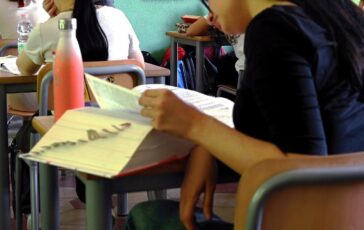Maturita 2026 la traccia piu scelta nella prima prova e il brano di Mario Calabresi 364x230