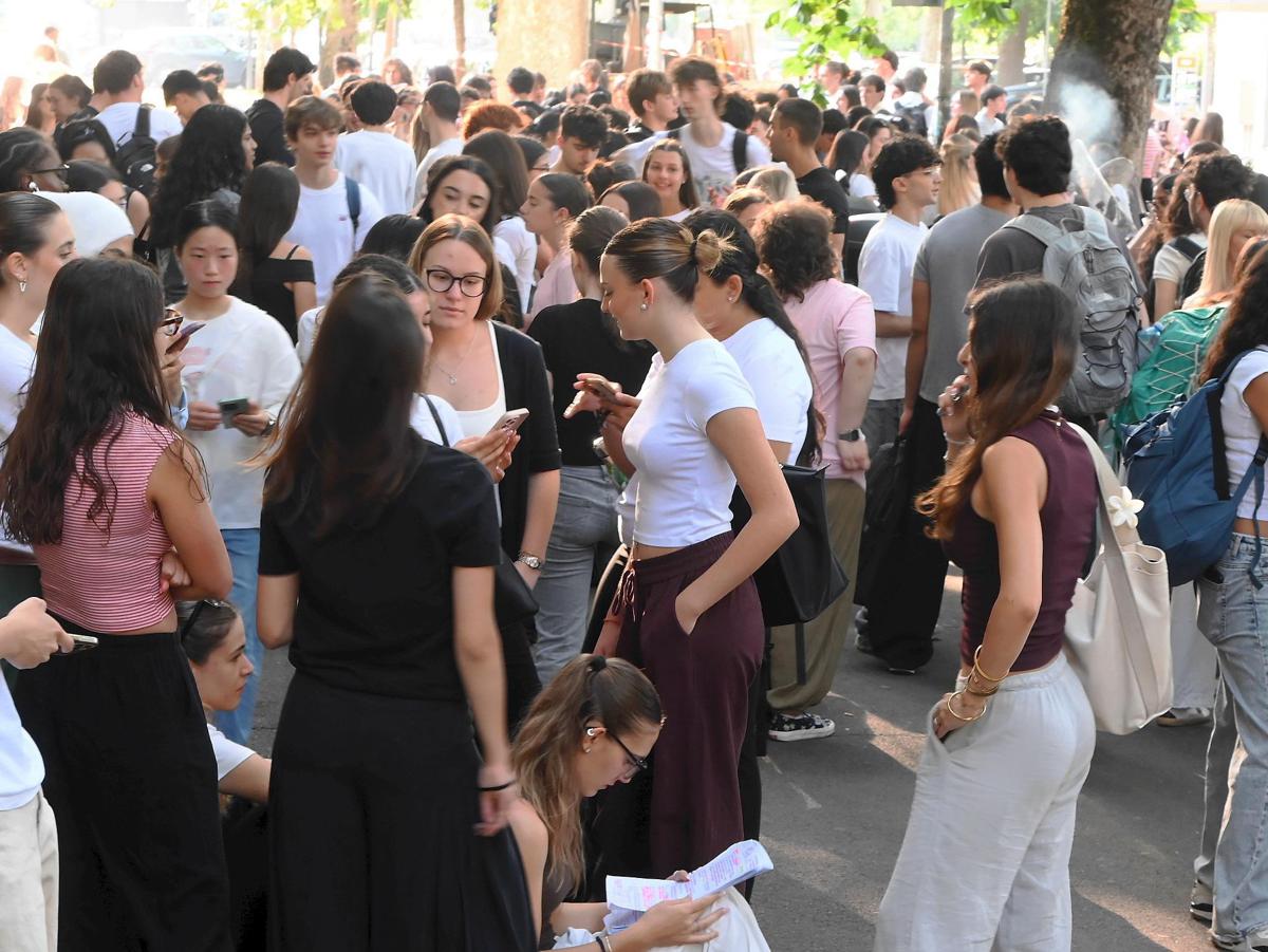 Maturità 2026, l'esperto: "Studiare tutta la notte non aiuta, dormire sì"