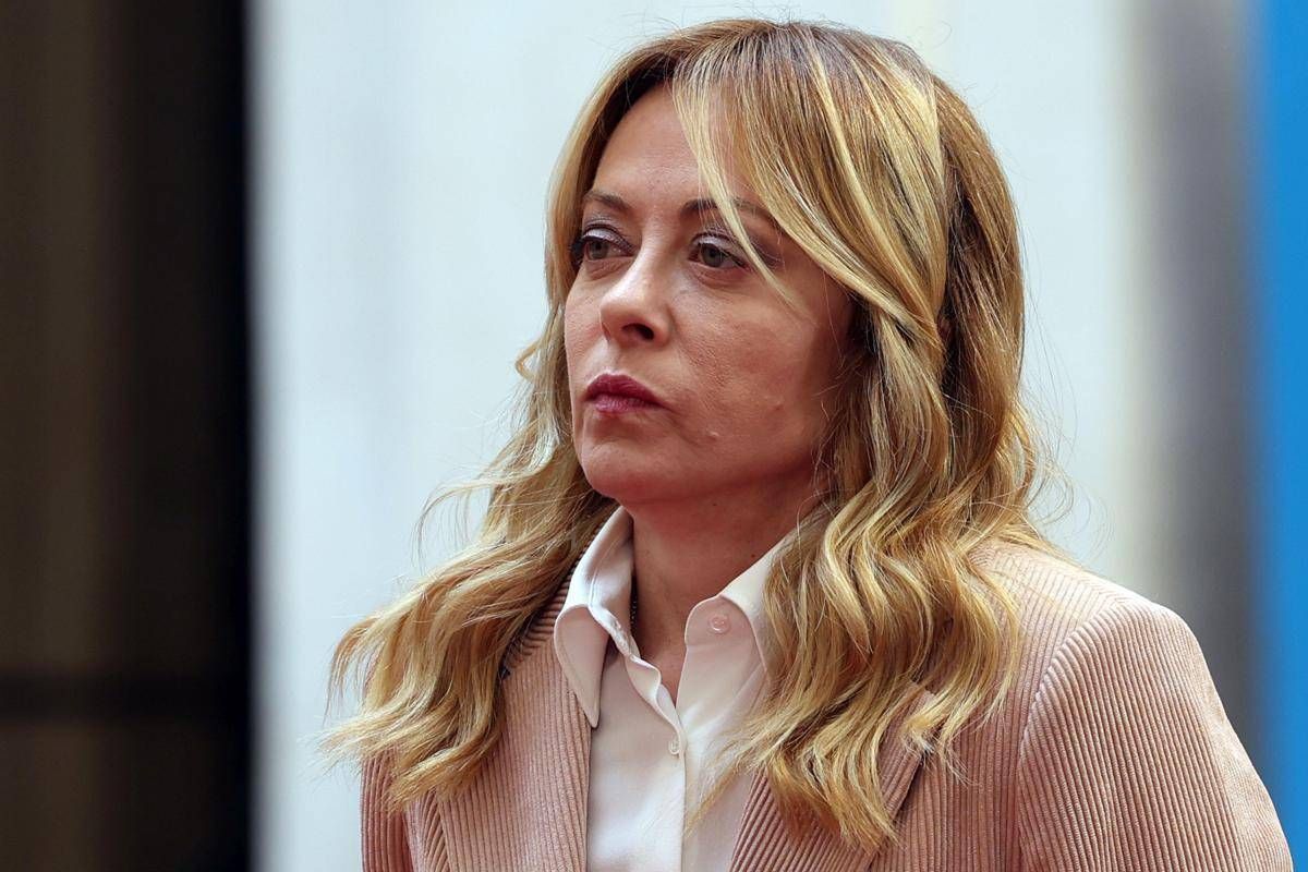 Meloni: "Italia non è Repubblica banane, regole si rispettano"