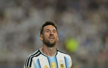 Messi doveva essere espulso il video e la polemica ai Mondiali 364x230