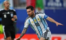 Messi la tripletta record ai Mondiali e le lacrime Giorni difficili 265x160