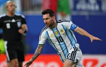 Messi la tripletta record ai Mondiali e le lacrime Giorni difficili 364x230
