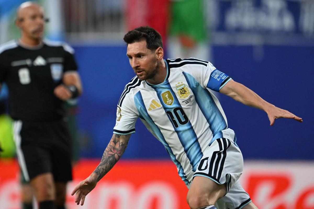 Messi, la tripletta record ai Mondiali e le lacrime: "Giorni difficili"