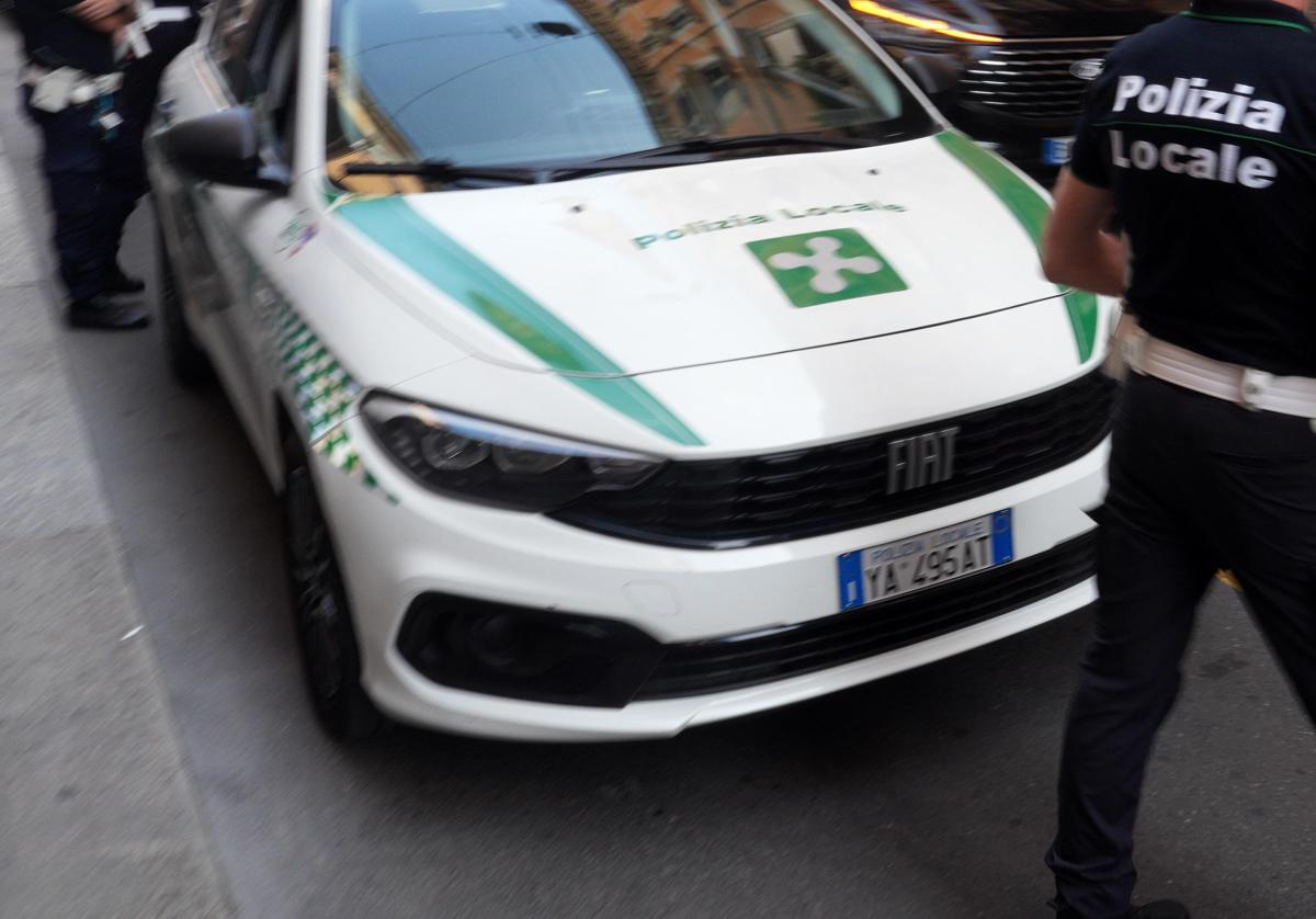 Milano, agente della polizia locale muore durante un inseguimento