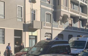 Milano uomo trovato morto in un appartamento ferite alla testa ipotesi omicidio 364x230