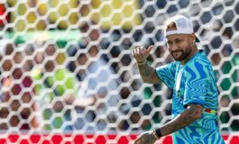 Mondiali Neymar torna ad allenarsi tra gli applausi 265x160