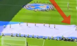 Mondiali addetto Fifa intrappolato nella bandiera e salvato 265x160