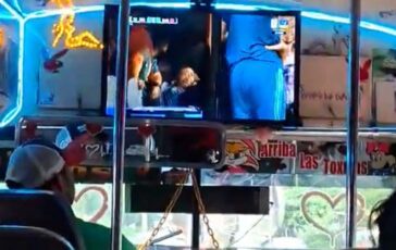 Mondiali la trovata geniale di un autista in Messico partite trasmesse sui bus 364x230
