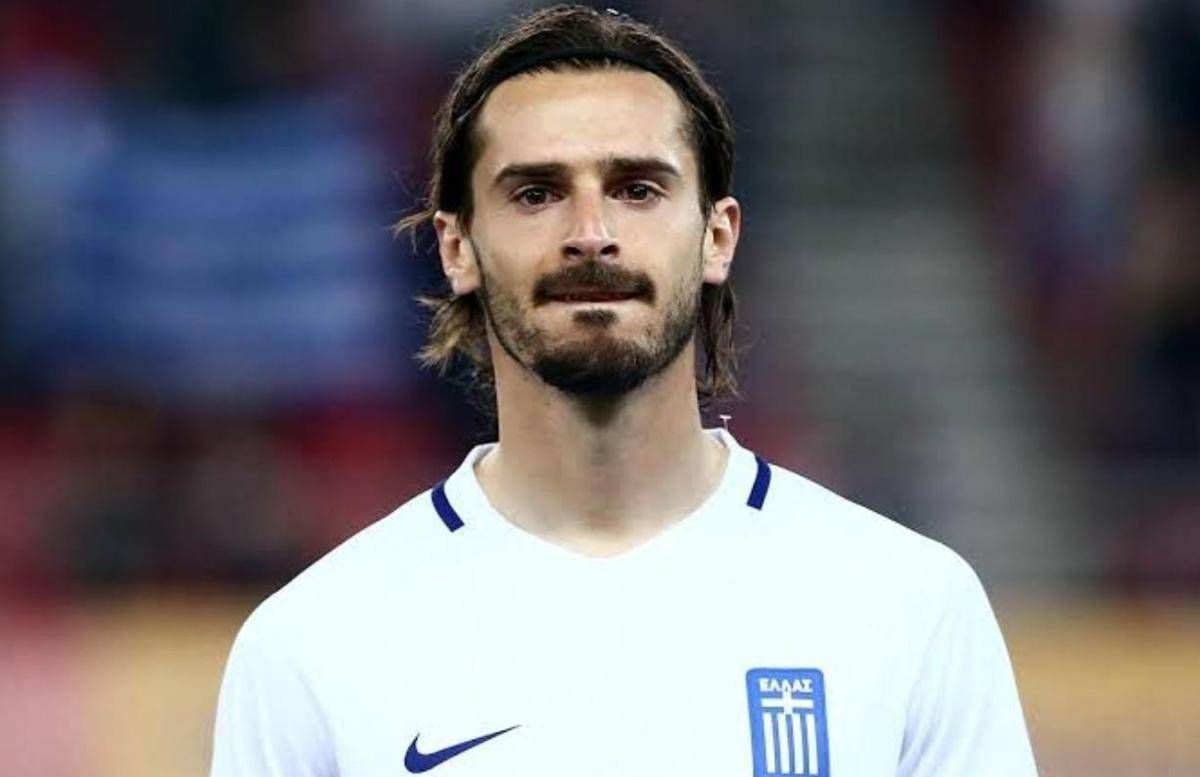 Oikonomou muore in incidente stradale, ex difensore Bologna e Cagliari aveva 33 anni