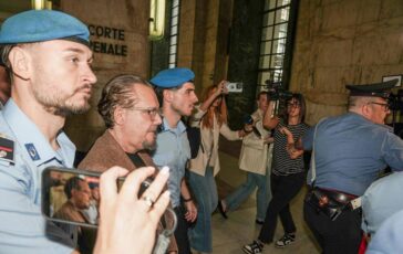 Omicidio Genini al via processo contro Gianluca Soncin. La madre di Pamela urla bastardo 364x230