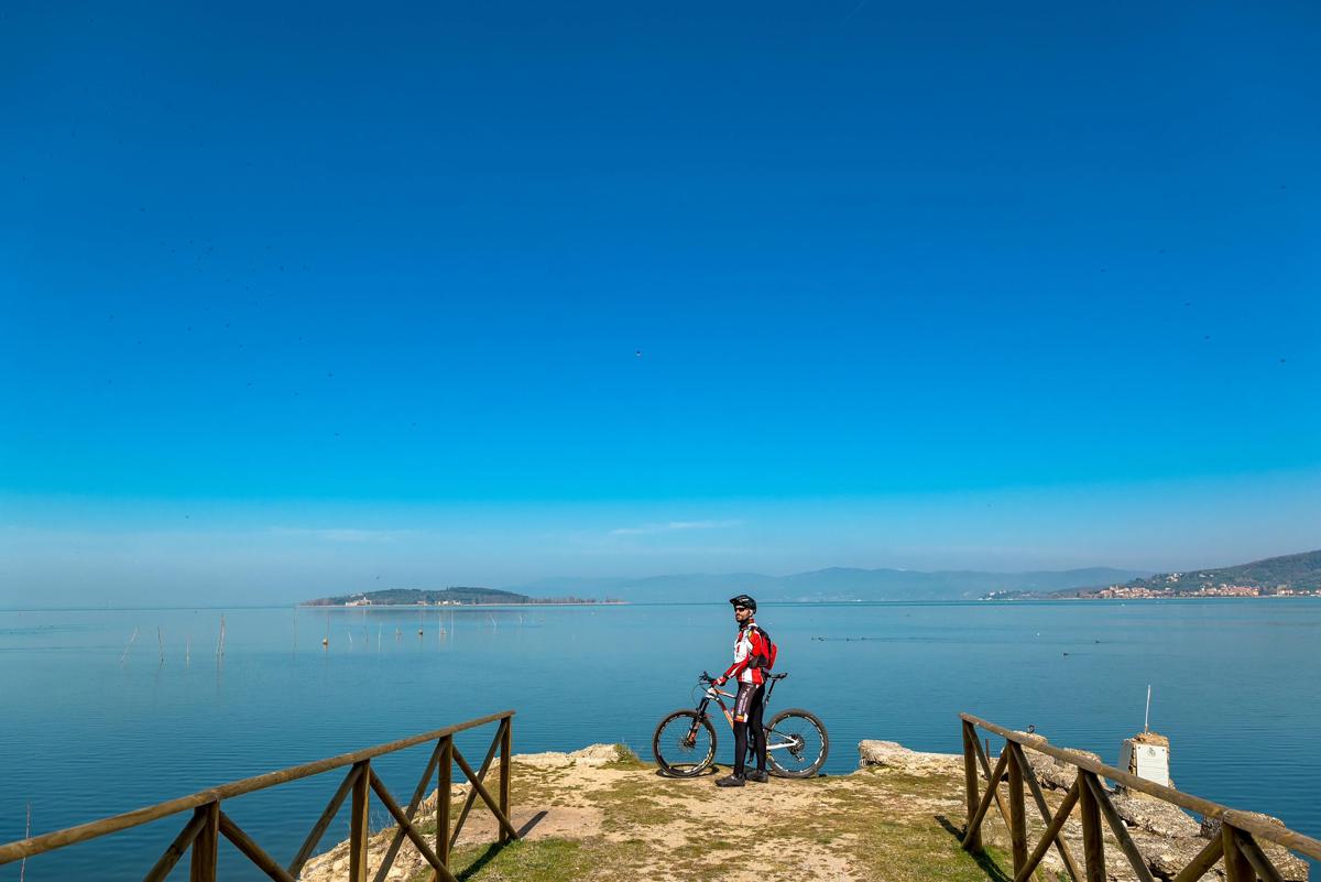 Oscar Italiano del Cicloturismo 2026, vince l'Umbria con la ciclovia del Trasimeno