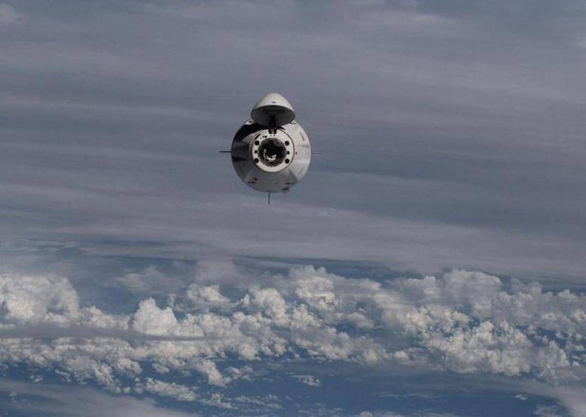 Perdita d'aria sulla Stazione Spaziale, la Nasa agli astronauti: "Tornate su Iss"