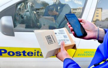 poste italiane logistica da record nei primi 3 mesi consegnati 89 mln pacchi 146 2