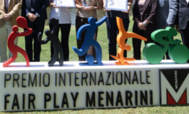 Premio Internazionale Fair Play Menarini Diego Milito ed Emilio Butragueno nel parterre 30esima edizione 265x160