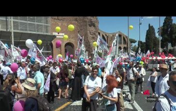 pro vita famiglia in 20mila a roma per la manifestazione nazionale scegliamo la vita 2